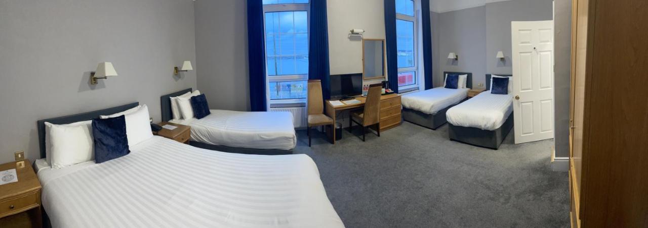Commodore Hotel Cobh Eksteriør bilde